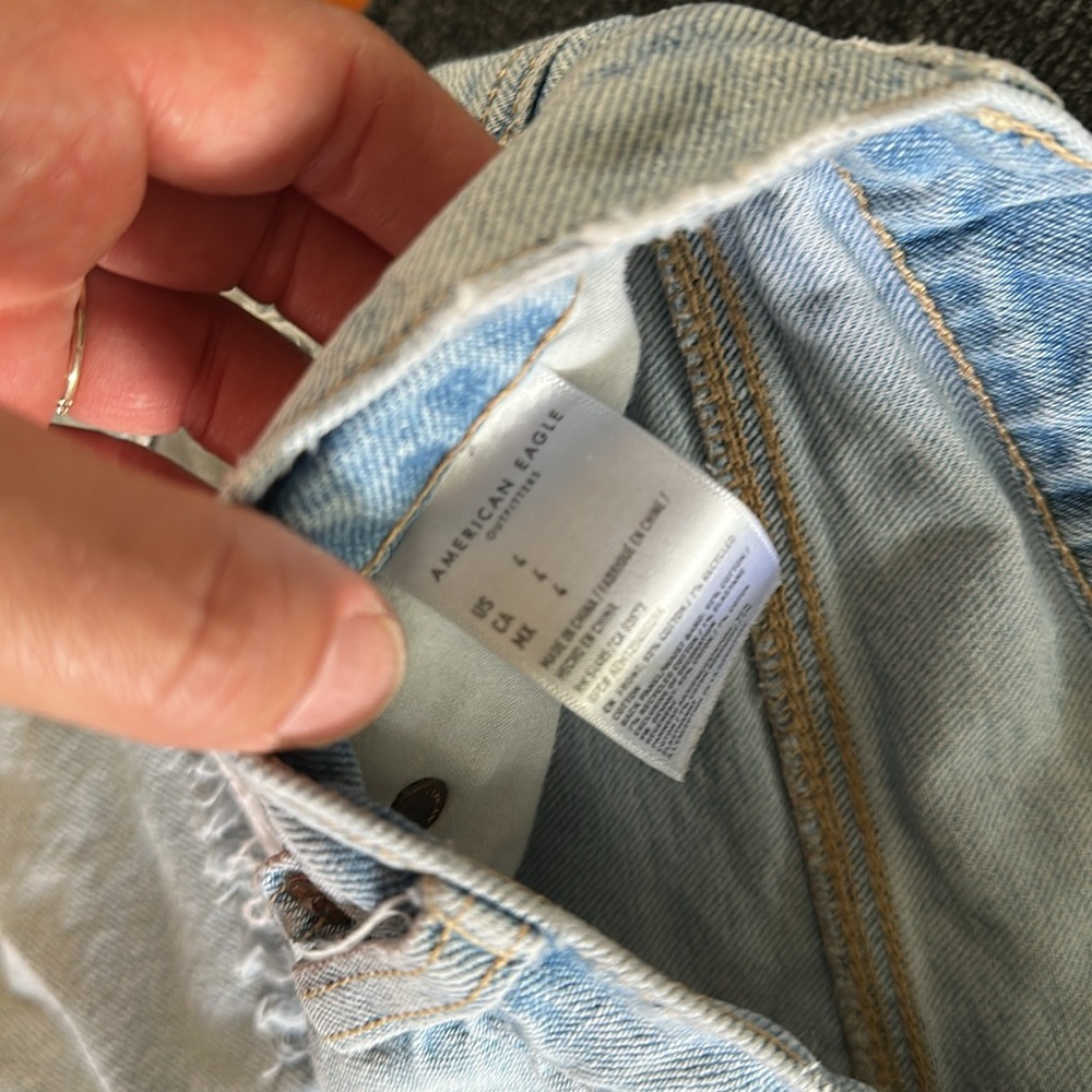💛 5 for $8 American Eagle Outfitters Blue Jean Shorts Distressed Style - Picture 3 of 7